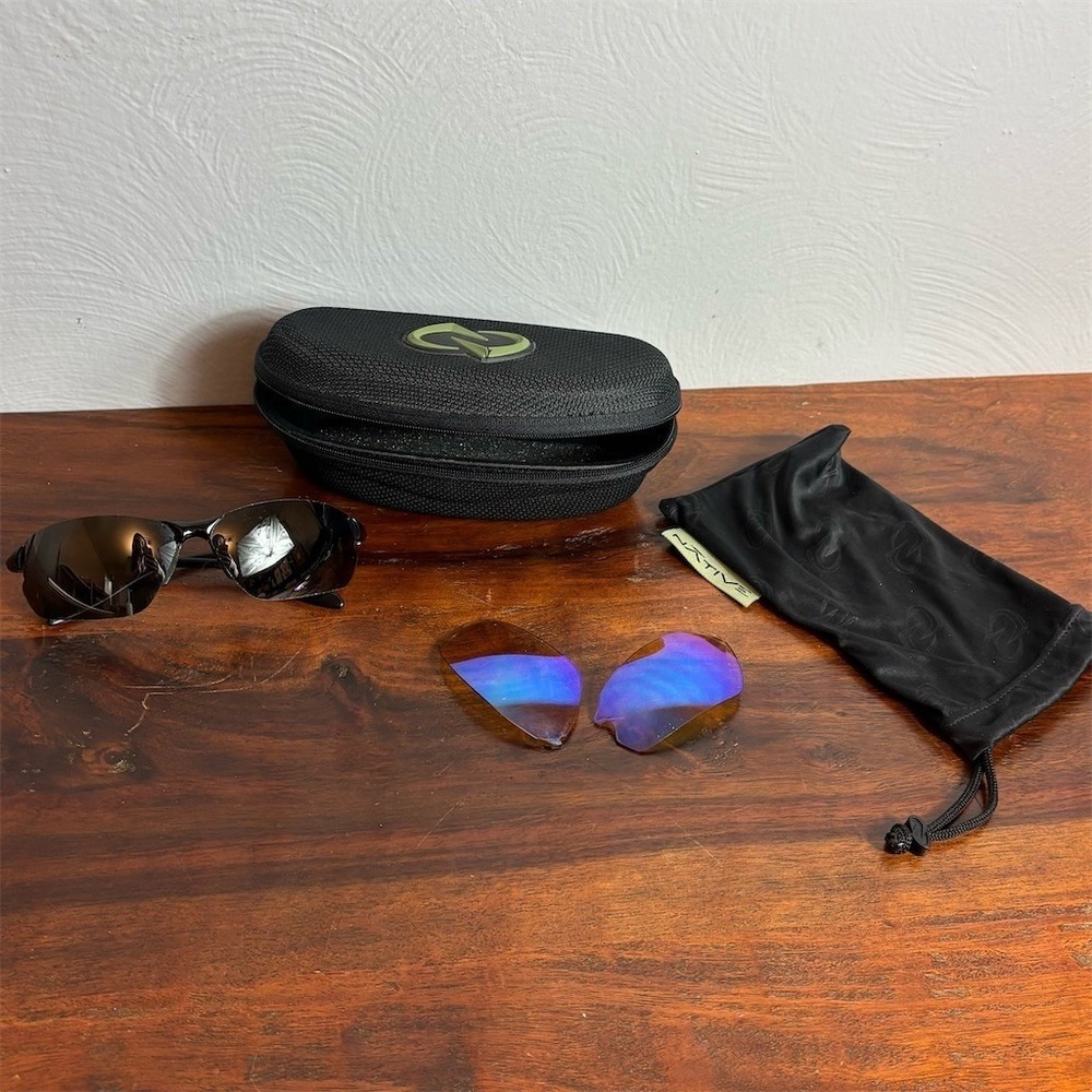 Native Eyewear Sport Wrap Sunglasses Black Frame Blue Mirror Lenses Case